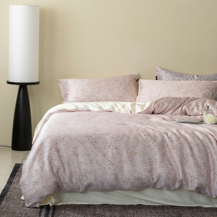 91家纺网 家纺一手货源 找家纺 禾时 2025新款60S兰精天丝数码印花四件套进口莱赛尔床品四件套-慕沙 慕沙-粉