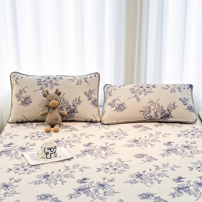 91家纺网 家纺一手货源 找家纺 LIFE.丽芙 2025春夏新款独家研发太空层凉感冰丝枕头套印花包边款 赫本