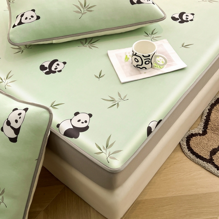 91家纺网 家纺一手货源 找家纺 LIFE.丽芙 2025春夏新款独家研发太空层凉感冰丝枕头套印花包边款 小熊猫