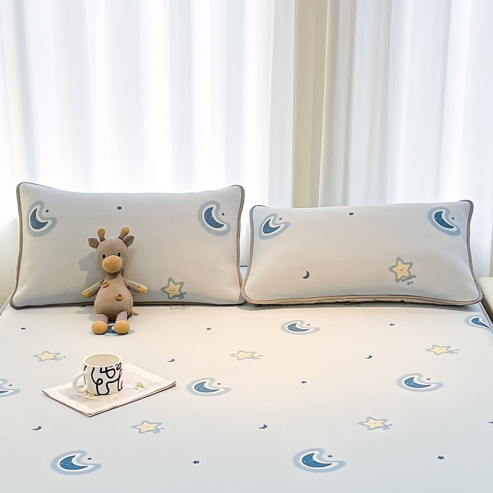 91家纺网 家纺一手货源 找家纺 LIFE.丽芙 2025春夏新款独家研发太空层凉感冰丝枕头套印花包边款 星辰