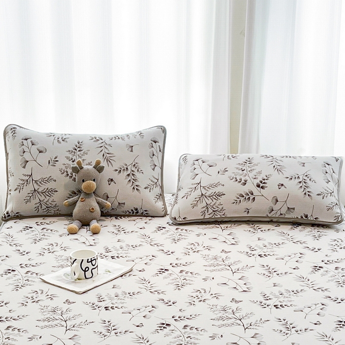 91家纺网 家纺一手货源 找家纺 LIFE.丽芙 2025春夏新款独家研发太空层凉感冰丝枕头套印花包边款 水墨叶