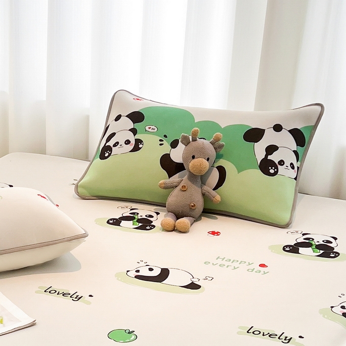 91家纺网 家纺一手货源 找家纺 LIFE.丽芙 2025春夏新款独家研发太空层凉感冰丝枕头套印花包边款 幸运熊猫