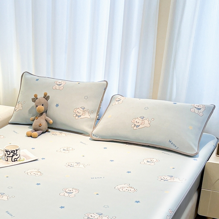 91家纺网 家纺一手货源 找家纺 LIFE.丽芙 2025春夏新款独家研发太空层凉感冰丝枕头套印花包边款 小奶狗