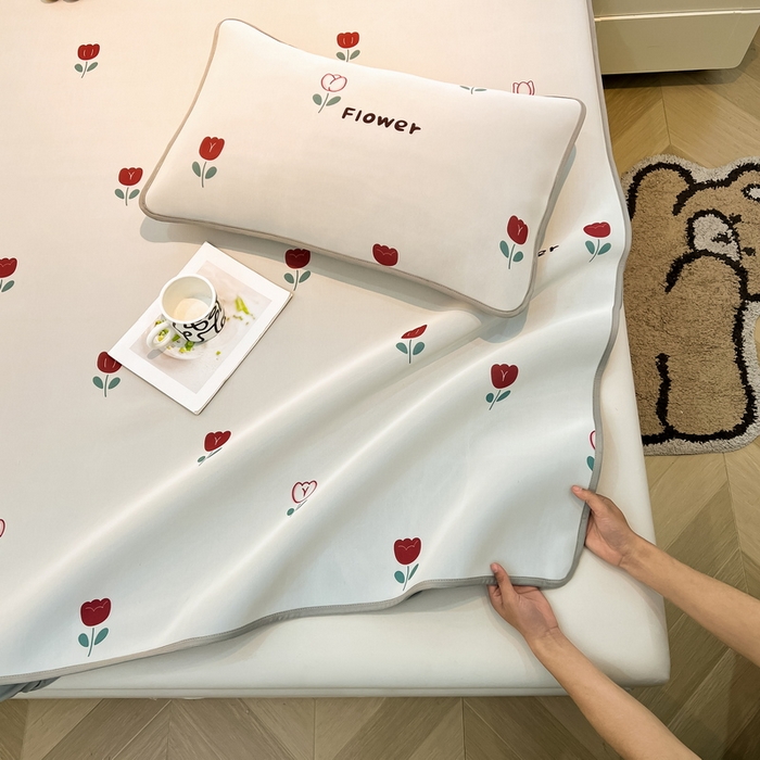 91家纺网 家纺一手货源 找家纺 LIFE.丽芙 2025春夏新款独家研发太空层凉感冰丝枕头套印花包边款 花语