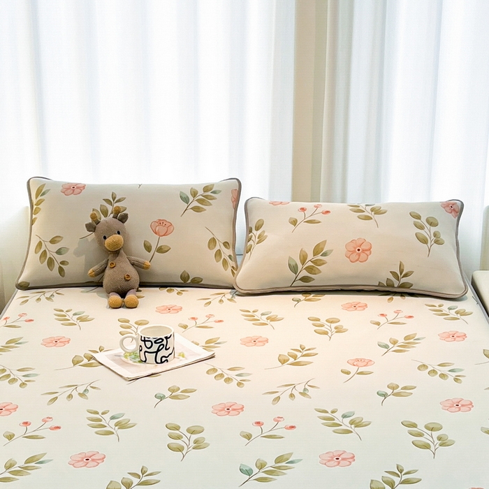 91家纺网 家纺一手货源 找家纺 LIFE.丽芙 2025春夏新款独家研发太空层凉感冰丝枕头套印花包边款 莫妮卡