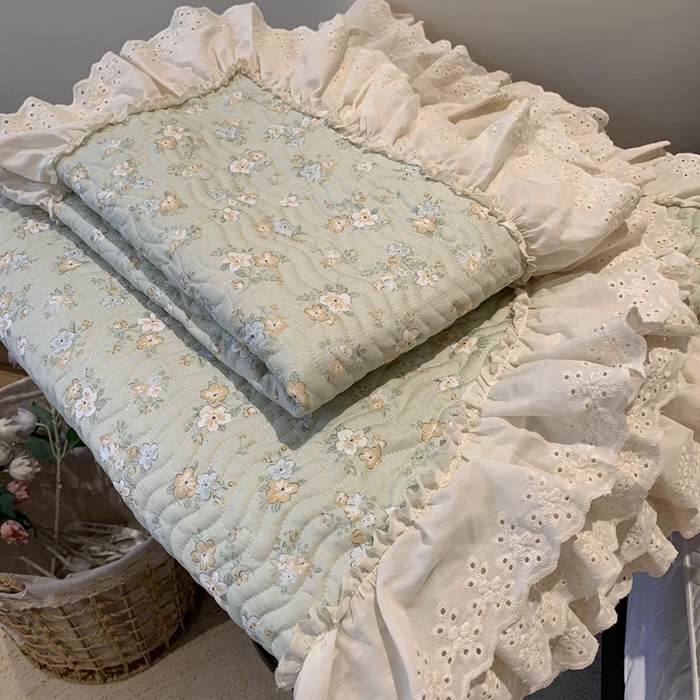 91家纺网 家纺一手货源 找家纺 莱豫家纺 2025春夏新款纯棉全棉花边款床盖三件套 花语绿