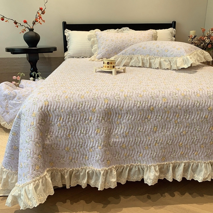 91家纺网 家纺一手货源 找家纺 莱豫家纺 2025春夏新款纯棉全棉花边款床盖三件套 花语紫