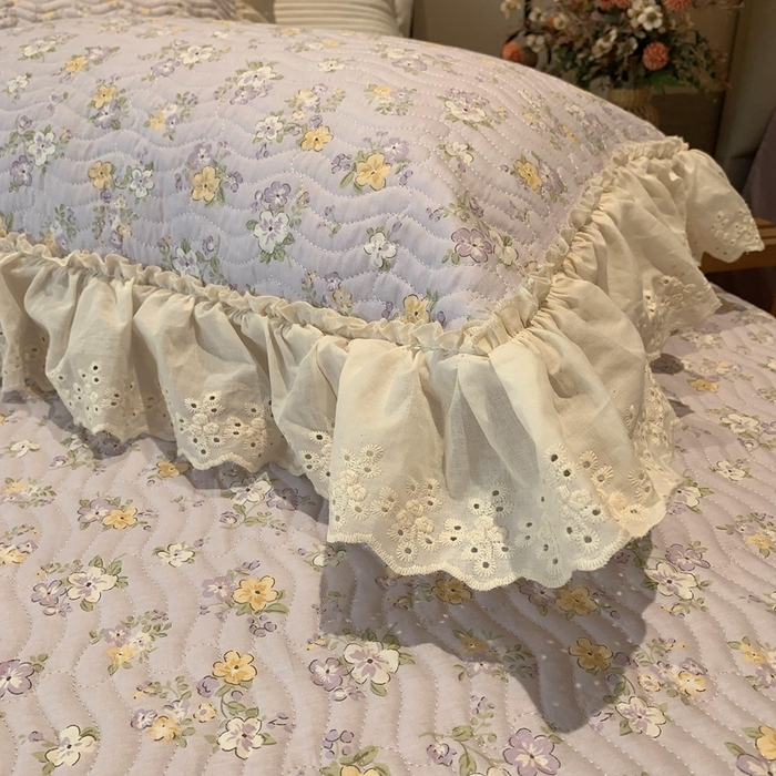 91家纺网 家纺一手货源 找家纺 莱豫家纺 2025春夏新款纯棉全棉花边款床盖三件套 花语紫