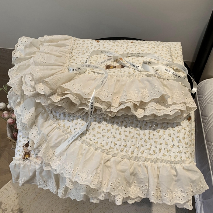 91家纺网 家纺一手货源 找家纺 莱豫家纺 2025春夏新款纯棉全棉花边款床盖三件套 西瓜兔