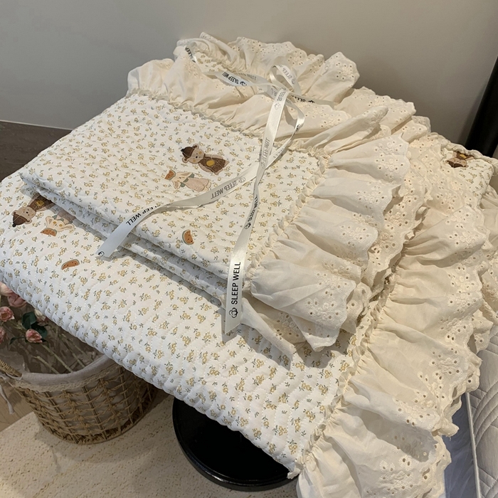 91家纺网 家纺一手货源 找家纺 莱豫家纺 2025春夏新款纯棉全棉花边款床盖三件套 西瓜兔