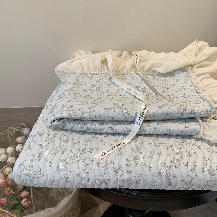 91家纺网 家纺一手货源 找家纺 莱豫家纺 2025春夏新款纯棉全棉花边款床盖三件套 夏蓝