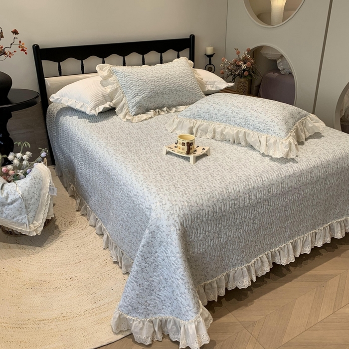 91家纺网 家纺一手货源 找家纺 莱豫家纺 2025春夏新款纯棉全棉花边款床盖三件套 夏蓝