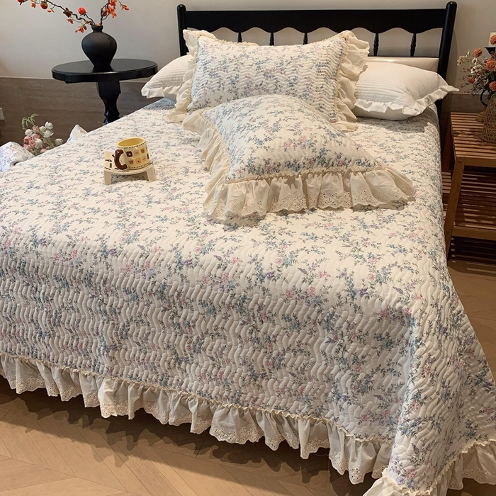 91家纺网 家纺一手货源 找家纺 莱豫家纺 2025春夏新款纯棉全棉花边款床盖三件套 夏梦