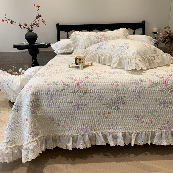 91家纺网 家纺一手货源 找家纺 莱豫家纺 2025春夏新款纯棉全棉花边款床盖三件套 夏之语