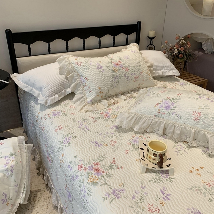 91家纺网 家纺一手货源 找家纺 莱豫家纺 2025春夏新款纯棉全棉花边款床盖三件套 夏之语