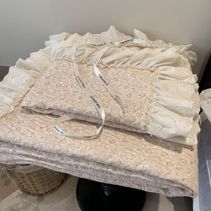 91家纺网 家纺一手货源 找家纺 莱豫家纺 2025春夏新款纯棉全棉花边款床盖三件套 樱花