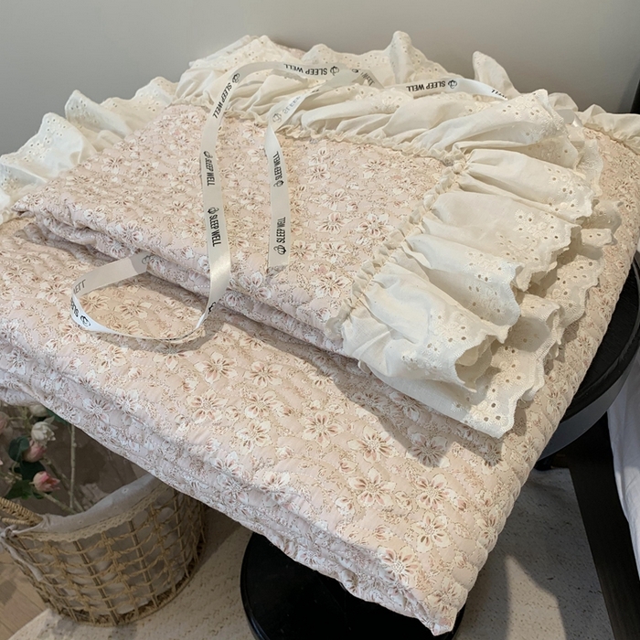 91家纺网 家纺一手货源 找家纺 莱豫家纺 2025春夏新款纯棉全棉花边款床盖三件套 樱花