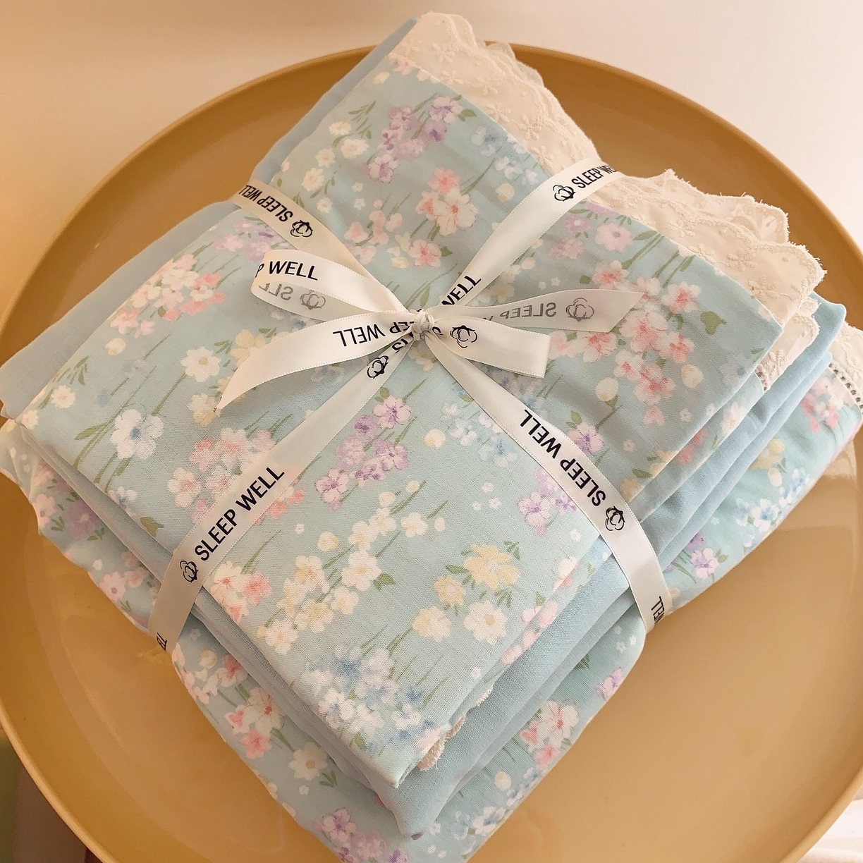 91家纺网 家纺一手货源 找家纺  [91家纺网精选] 双层纱花边四件套暖阳绿意