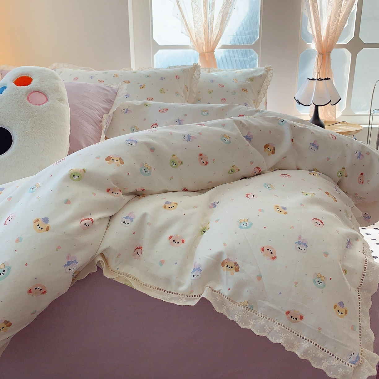 91家纺网 家纺一手货源 找家纺 莱豫家纺 2025春夏新款双层纱花边四件套 涂鸦乐园