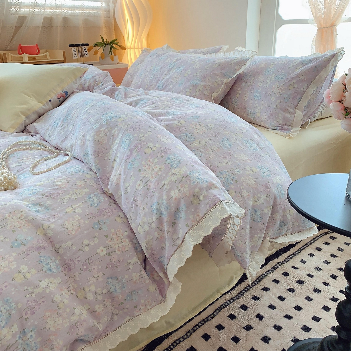 91家纺网 家纺一手货源 找家纺 莱豫家纺 2025春夏新款双层纱花边四件套 花海恋人紫