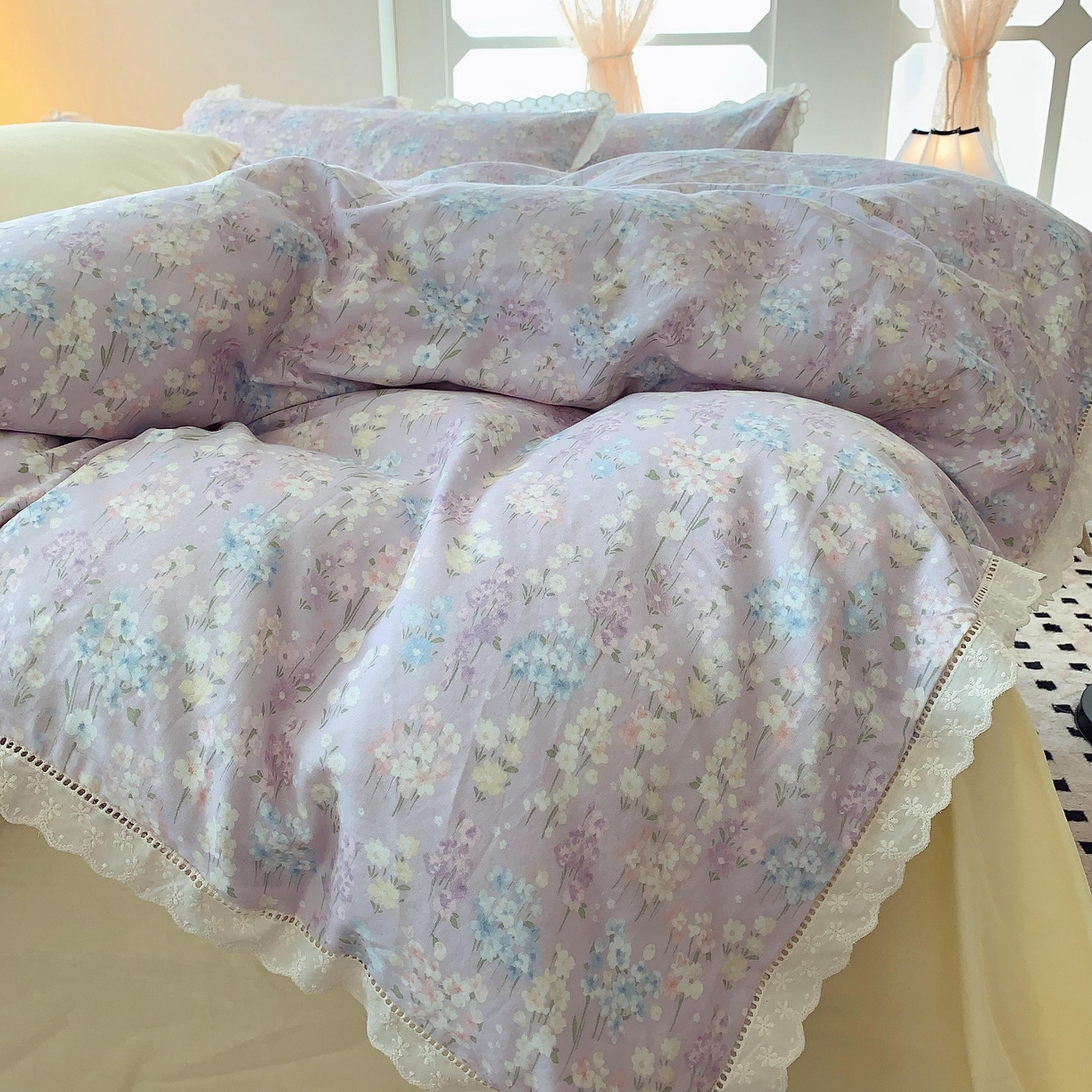 91家纺网 家纺一手货源 找家纺 莱豫家纺 2025春夏新款双层纱花边四件套 花海恋人紫