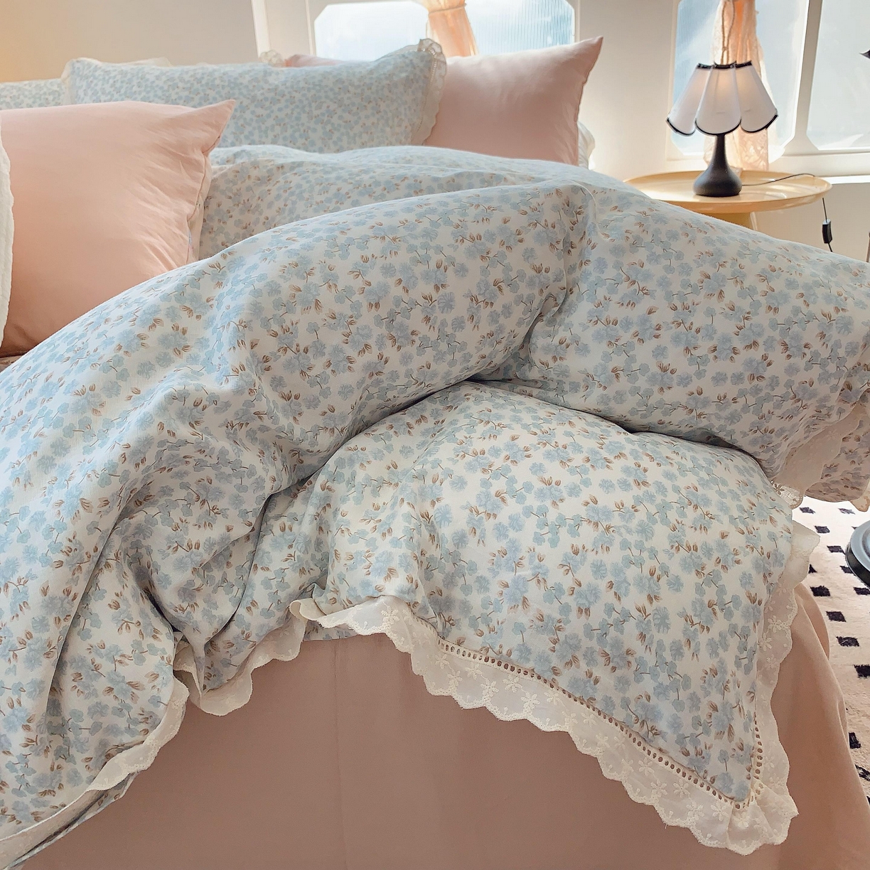 91家纺网 家纺一手货源 找家纺 莱豫家纺 2025春夏新款双层纱花边四件套 秋之寄语兰