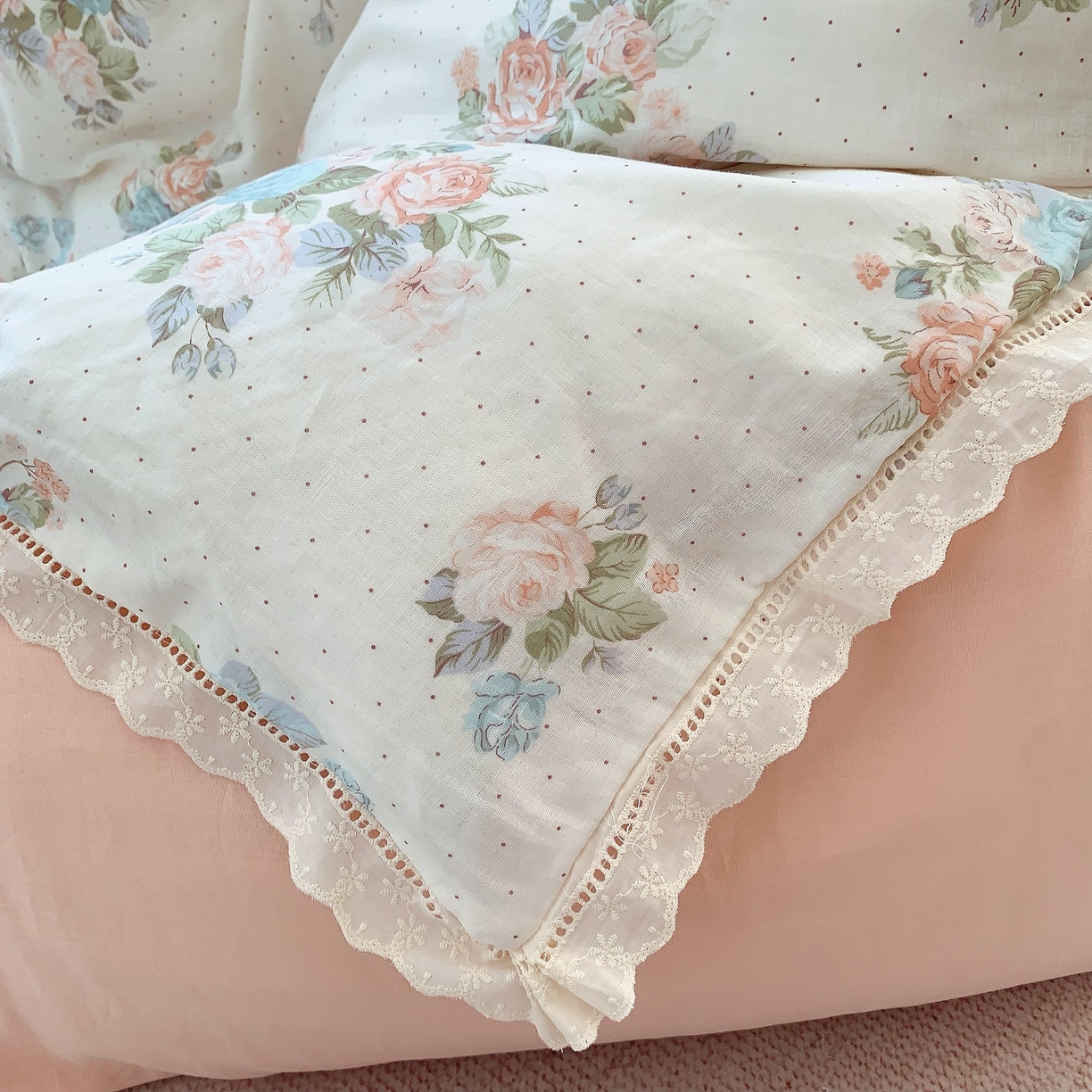 91家纺网 家纺一手货源 找家纺 莱豫家纺 2025春夏新款双层纱花边四件套 花舞轻盈