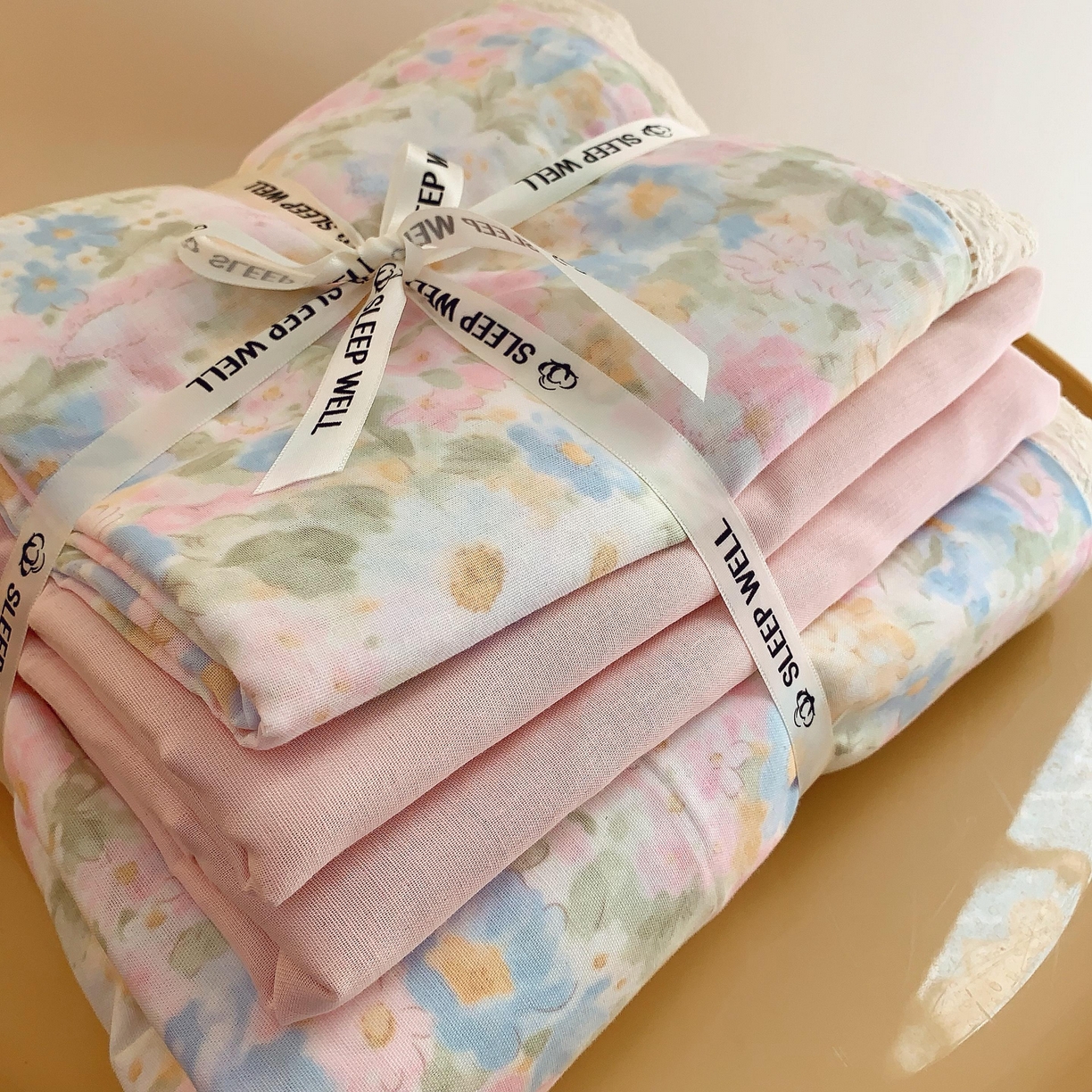 91家纺网 家纺一手货源 找家纺 莱豫家纺 2025春夏新款双层纱花边四件套 叠拍