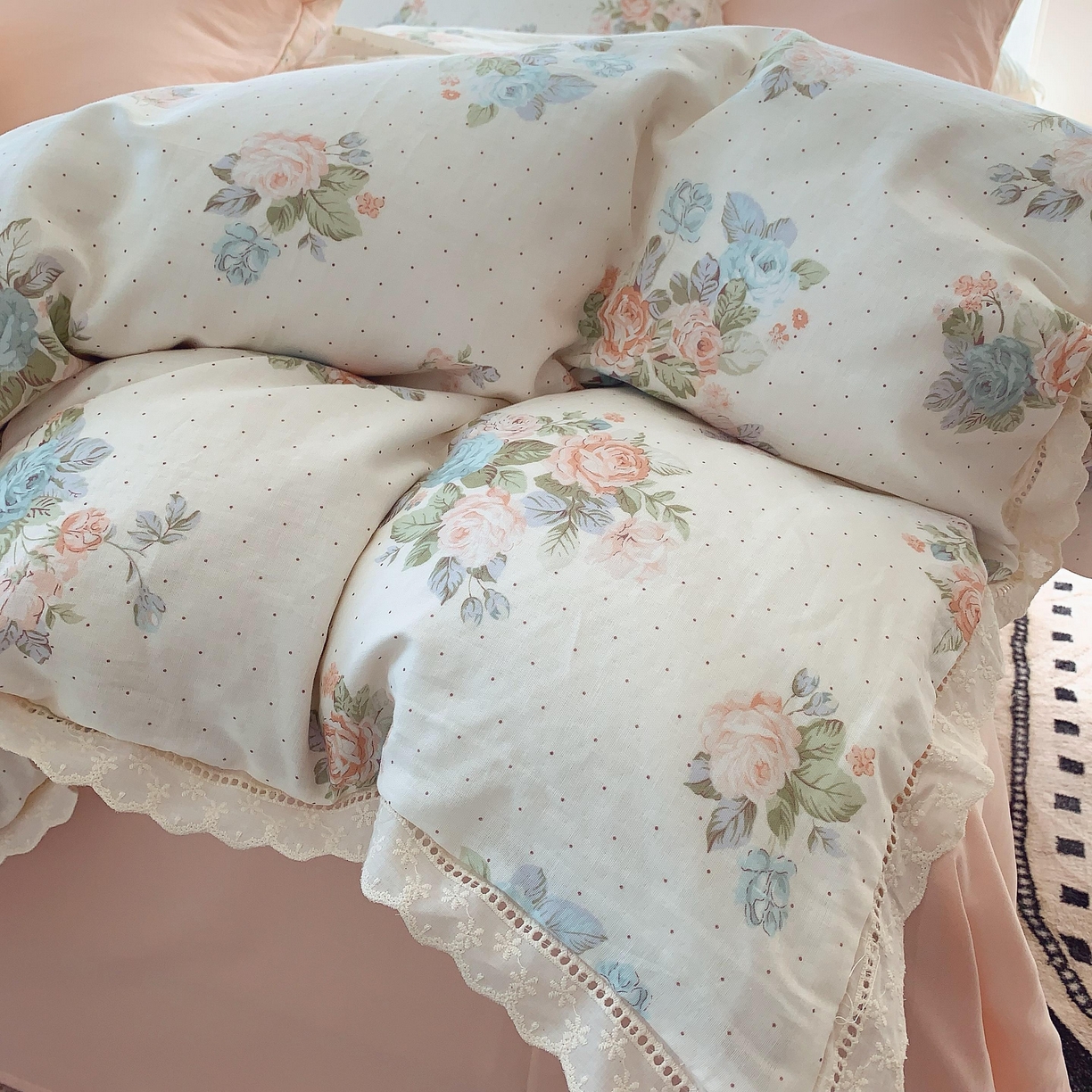 91家纺网 家纺一手货源 找家纺 莱豫家纺 2025春夏新款双层纱花边四件套 花舞轻盈