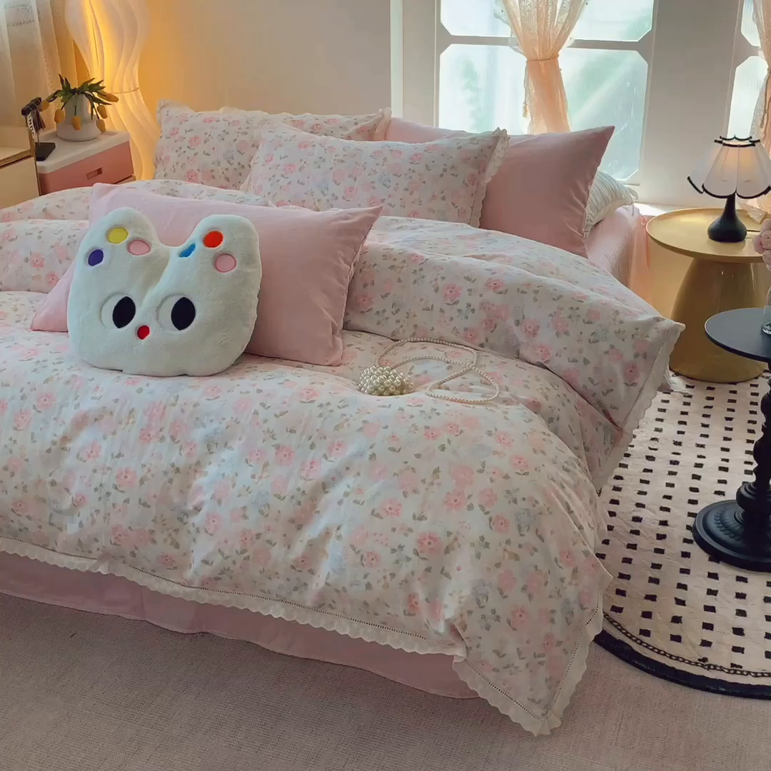 91家纺网 家纺一手货源 找家纺 莱豫家纺 2025春夏新款双层纱花边四件套 阳光花朵