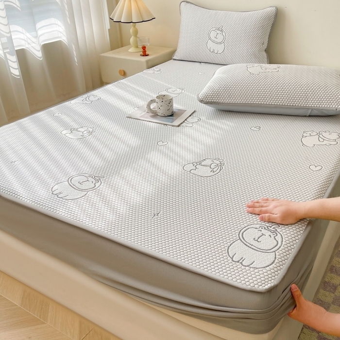 91家纺网 家纺一手货源 找家纺 （总）LIFE.丽芙 2025春夏季新品A类针织提花冰凉豆豆凉感软席床笠三件套加厚冰丝凉席床罩单件（450克）-风格一