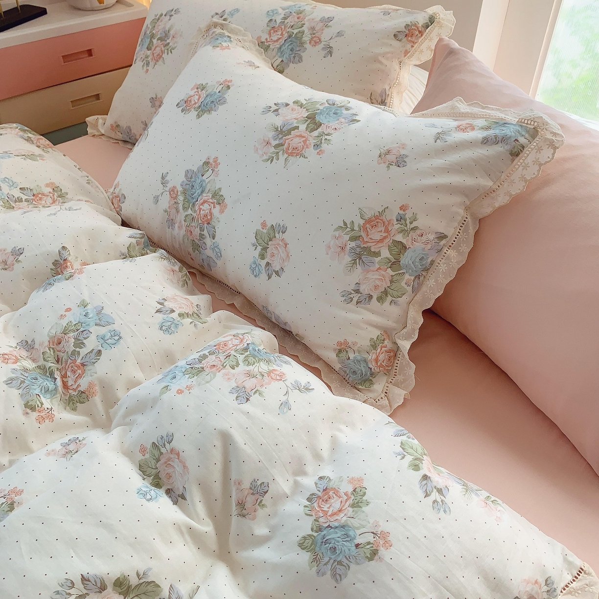 91家纺网 家纺一手货源 找家纺 莱豫家纺 2025春夏新款双层纱花边四件套 花舞轻盈