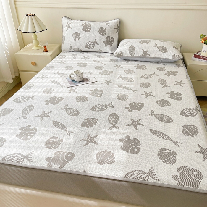 91家纺网 家纺一手货源 找家纺 LIFE.丽芙 2025春夏季新品A类针织提花冰凉豆豆凉感软席床笠三件套加厚冰丝凉席床罩单件（450克）-风格一 海底世界-灰