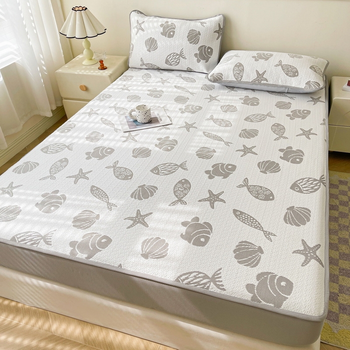 91家纺网 家纺一手货源 找家纺 LIFE.丽芙 2025春夏季新品A类针织提花冰凉豆豆凉感软席床笠三件套加厚冰丝凉席床罩单件（450克）-风格一 海底世界-灰