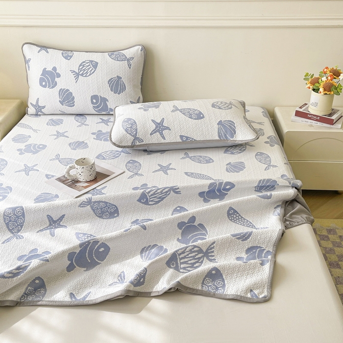 91家纺网 家纺一手货源 找家纺 LIFE.丽芙 2025春夏季新品A类针织提花冰凉豆豆凉感软席床笠三件套加厚冰丝凉席床罩单件（450克）-风格一 海底世界-海蓝