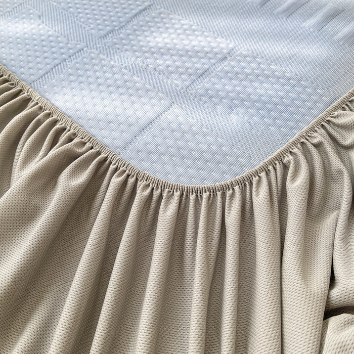 91家纺网 家纺一手货源 找家纺 LIFE.丽芙 2025春夏季新品A类针织提花冰凉豆豆凉感软席床笠三件套加厚冰丝凉席床罩单件（450克）-风格一 几何字母-海蓝