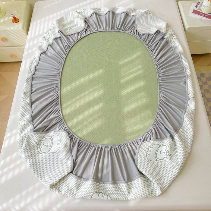 91家纺网 家纺一手货源 找家纺 LIFE.丽芙 2025春夏季新品A类针织提花冰凉豆豆凉感软席床笠三件套加厚冰丝凉席床罩单件（450克）-风格一 卡皮巴拉-绿