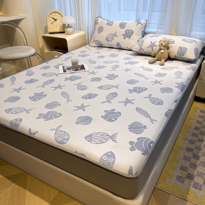 91家纺网 家纺一手货源 找家纺 LIFE.丽芙 2025春夏季新品A类针织提花冰凉豆豆凉感软席床笠三件套加厚冰丝凉席床罩单件（450克）-风格二 海底世界-海蓝