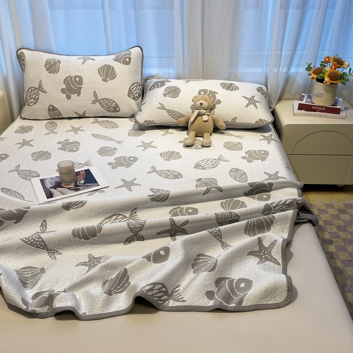 91家纺网 家纺一手货源 找家纺 LIFE.丽芙 2025春夏季新品A类针织提花冰凉豆豆凉感软席床笠三件套加厚冰丝凉席床罩单件（450克）-风格二 海底世界-灰
