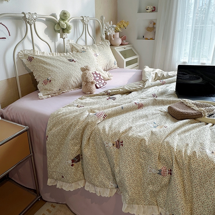 91家纺网 家纺一手货源 找家纺 （总）绫韵家纺 2025新品夏季韩式浪漫小花边空调被夏被薄被子套件系列