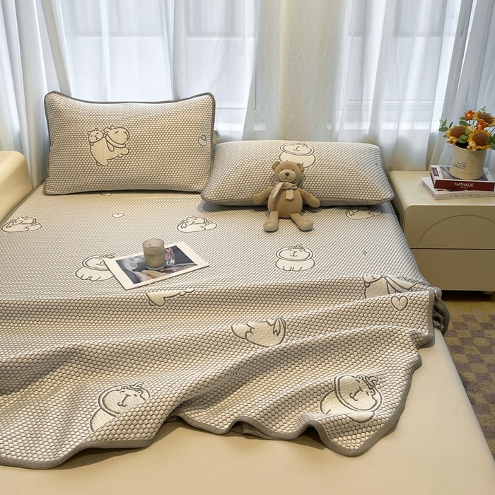 91家纺网 家纺一手货源 找家纺 LIFE.丽芙 2025春夏季新品A类针织提花冰凉豆豆凉感软席床笠三件套加厚冰丝凉席床罩单件（450克）-风格二 卡皮巴拉-灰