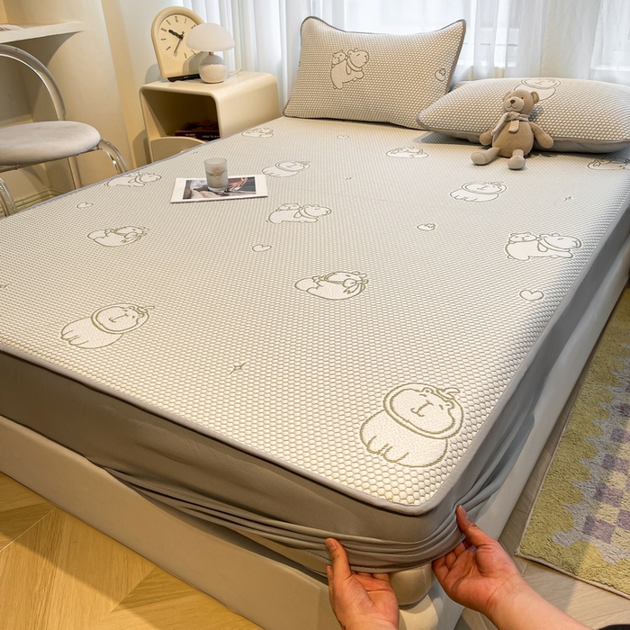 91家纺网 家纺一手货源 找家纺 LIFE.丽芙 2025春夏季新品A类针织提花冰凉豆豆凉感软席床笠三件套加厚冰丝凉席床罩单件（450克）-风格二 卡皮巴拉-绿