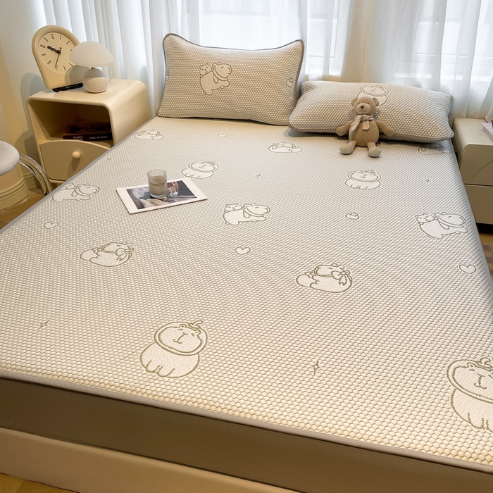 91家纺网 家纺一手货源 找家纺 LIFE.丽芙 2025春夏季新品A类针织提花冰凉豆豆凉感软席床笠三件套加厚冰丝凉席床罩单件（450克）-风格二 卡皮巴拉-绿