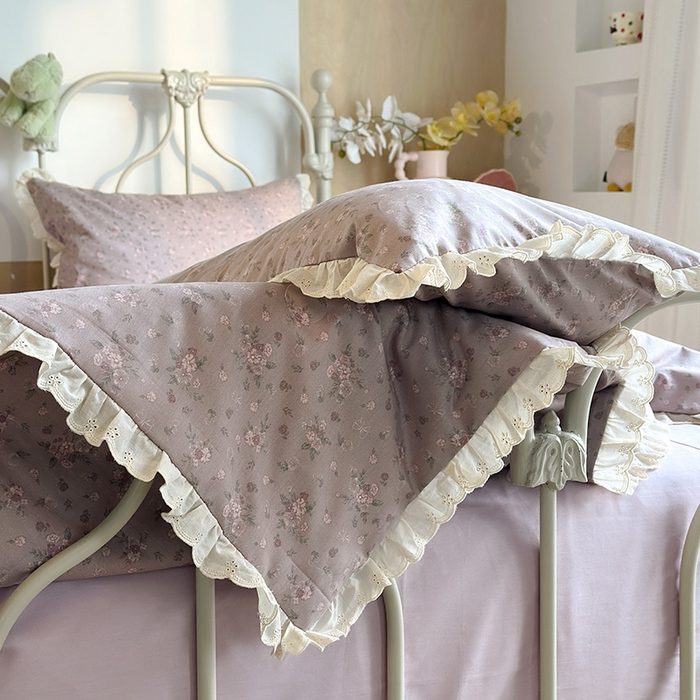 91家纺网 家纺一手货源 找家纺 绫韵家纺 2025新品夏季韩式浪漫小花边空调被夏被薄被子套件系列 紫洋兰