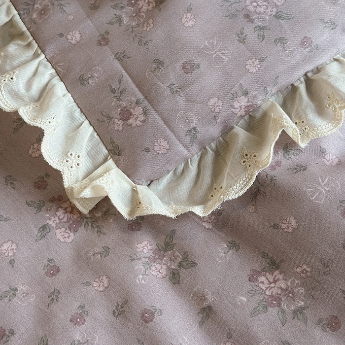 91家纺网 家纺一手货源 找家纺 绫韵家纺 2025新品夏季韩式浪漫小花边空调被夏被薄被子套件系列 紫洋兰