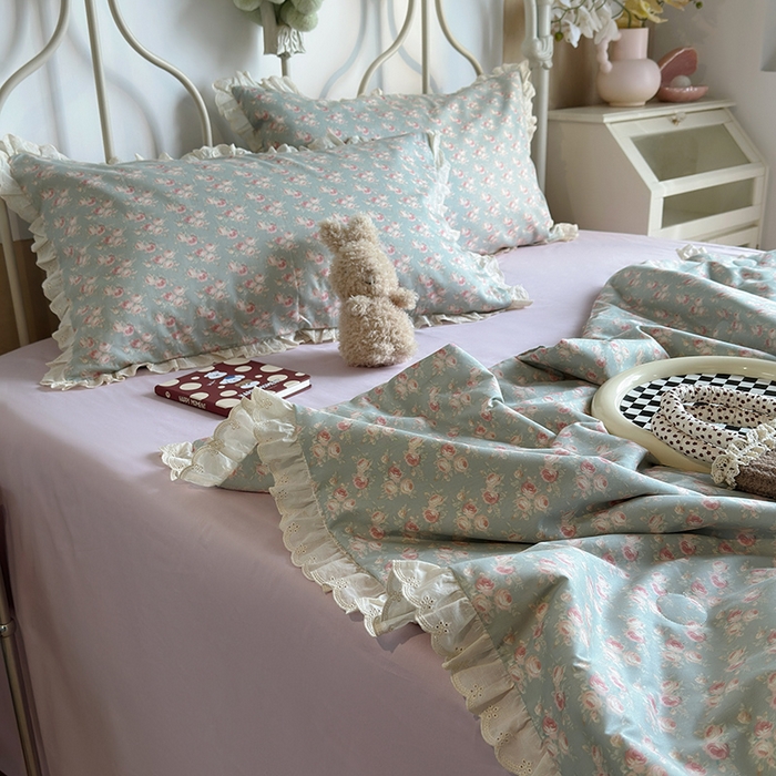 91家纺网 家纺一手货源 找家纺 绫韵家纺 2025新品夏季韩式浪漫小花边空调被夏被薄被子套件系列 黛蕊幽梦