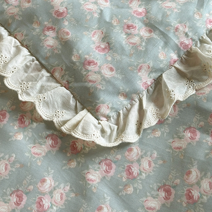 91家纺网 家纺一手货源 找家纺 绫韵家纺 2025新品夏季韩式浪漫小花边空调被夏被薄被子套件系列 黛蕊幽梦