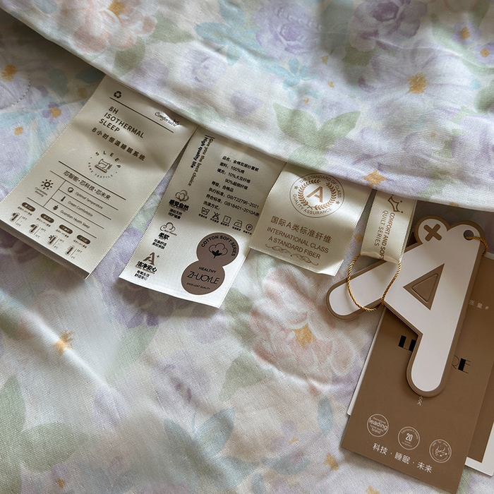 91家纺网 家纺一手货源 找家纺 绫韵家纺 2025夏季新品A类全棉纯棉双层纱法式大花边夏被空调被四件套 国色芳华-紫