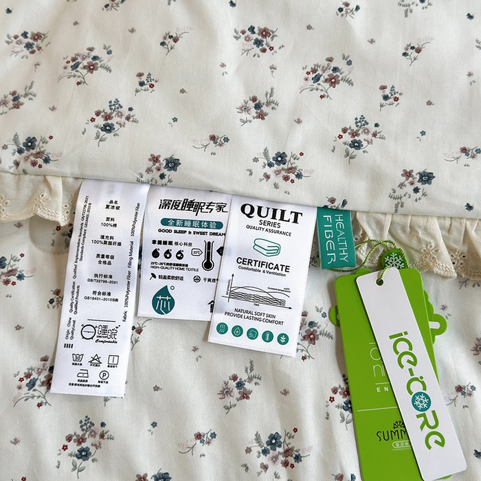 91家纺网 家纺一手货源 找家纺 绫韵家纺 2025新品夏季韩式浪漫小花边空调被夏被薄被子套件系列 蔓延