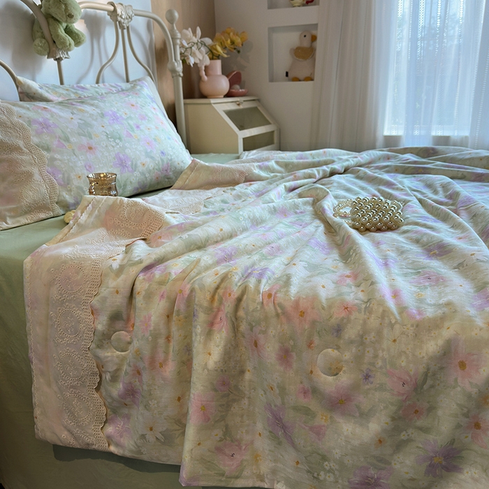 91家纺网 家纺一手货源 找家纺 绫韵家纺 2025夏季新品A类全棉纯棉双层纱法式大花边夏被空调被四件套 仲夏之夜